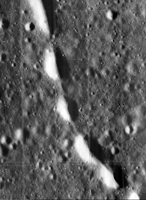 Lunar orbiter close-up