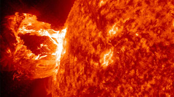 solar flare April 16, 2012
