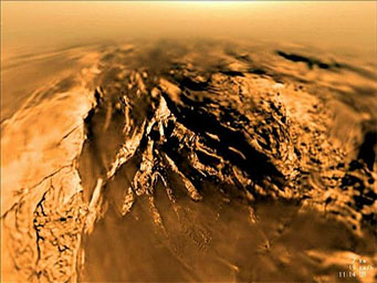 View of Titan during Huygens's descent