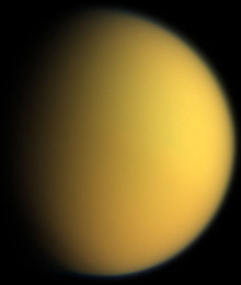 Titan_in_natural_color_Cassini_220px.jpg