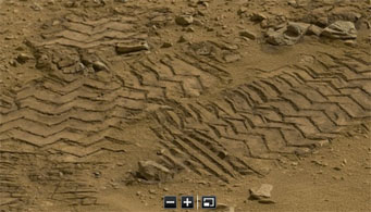 Sample from Curiosity's billion-pixel panorama