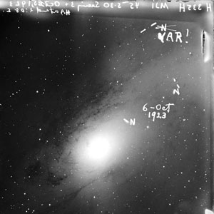 Hubble's 1923 image of M31